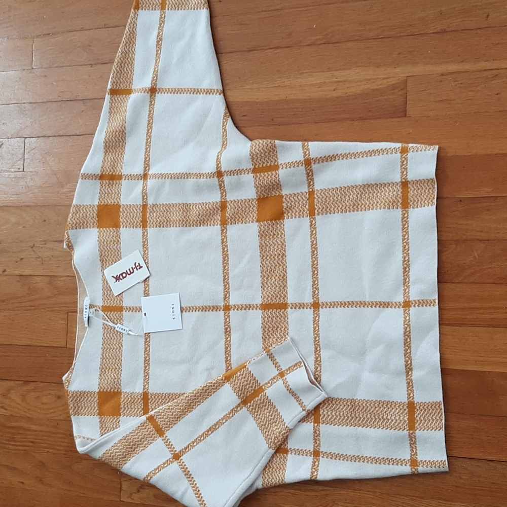 Sioni Sweater...NEW WITH TAGS!
